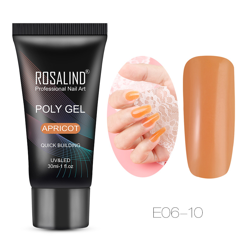 Polygel i naturlige nyanser