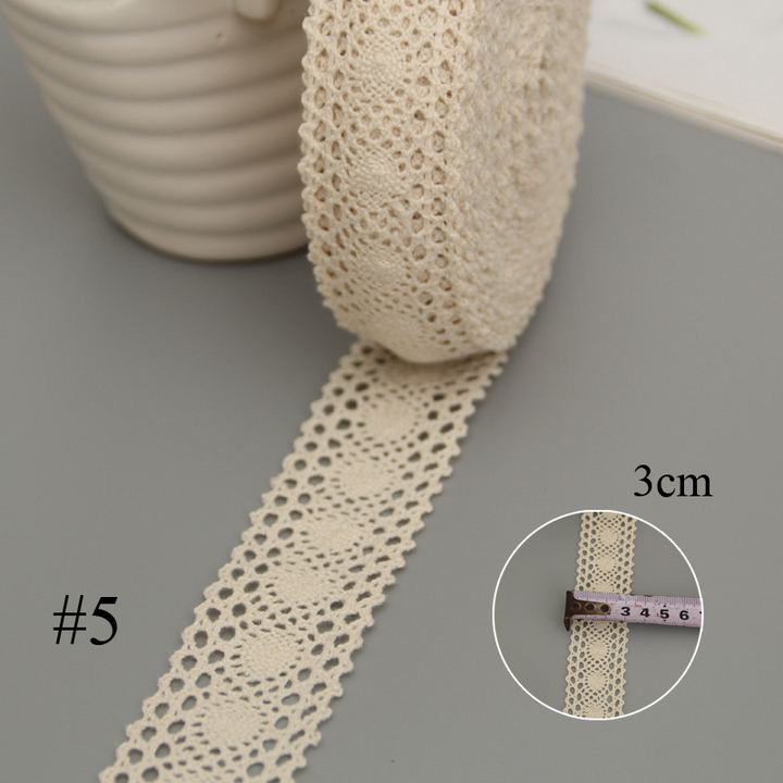 Sløyfebånd i blonder