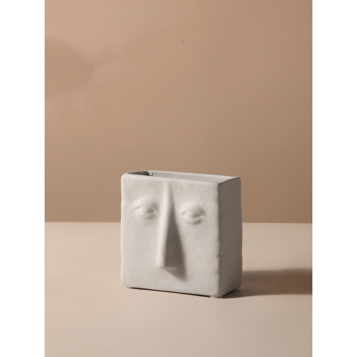 Kunstvaser i keramikk