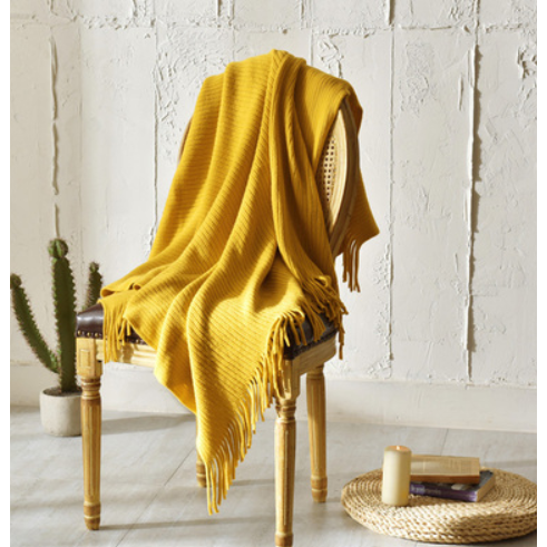 Varme, deilige pledd i 24 varianter