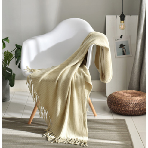 Varme, deilige pledd i 24 varianter