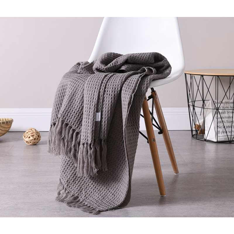 Strikket pledd i enkelt design