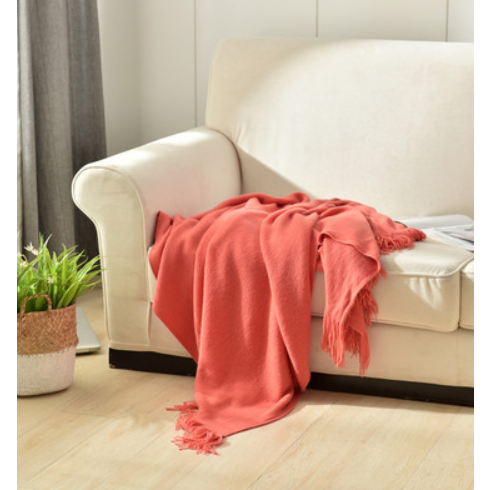 Varme, deilige pledd i 24 varianter