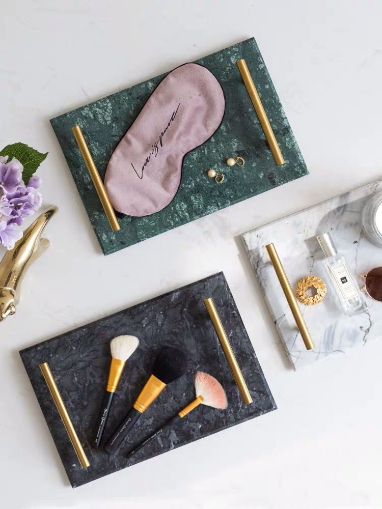 Eksklusive serveringsbrett i marmor