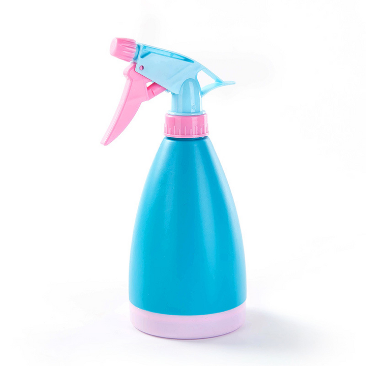 Sprayflaske for vanning av blomster