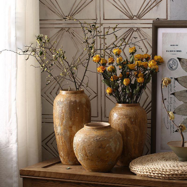 Håndlaget vase i stein