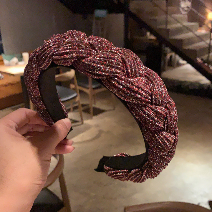 Superpopulær flettet hårbøyle